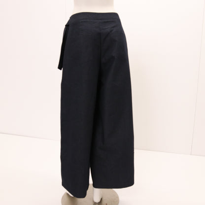 ワイドレッグパンツ