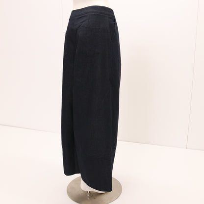 ワイドレッグパンツ