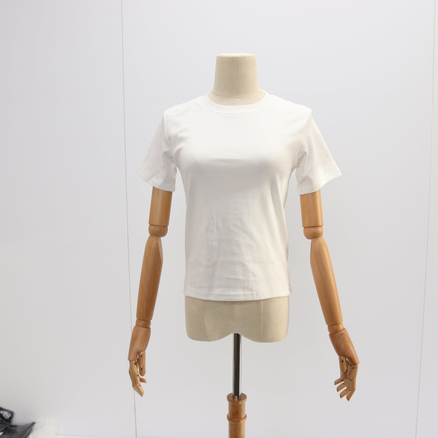 半袖スリムTシャツ