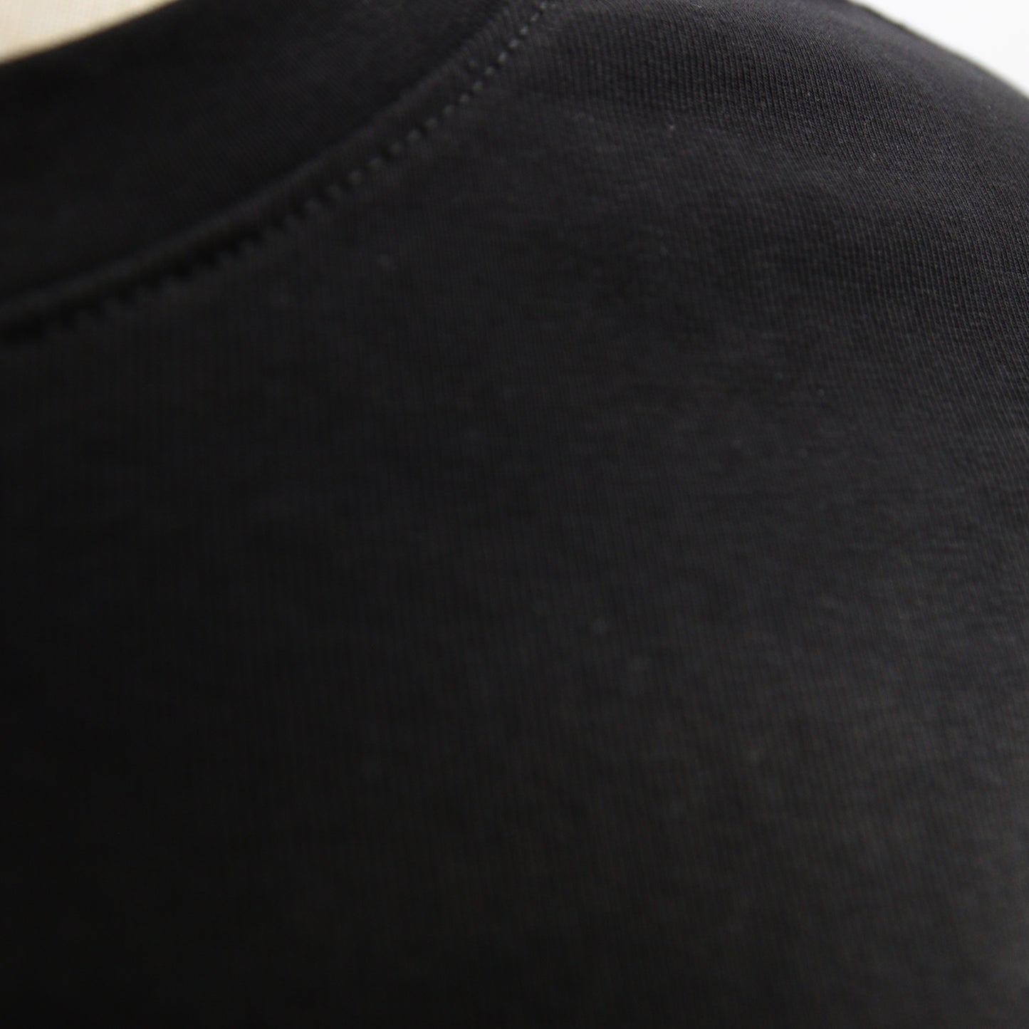 半袖スリムTシャツ